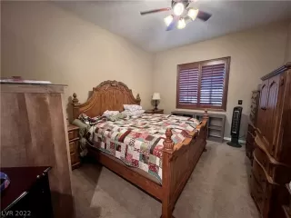 Photo #6: 2377920 Listing