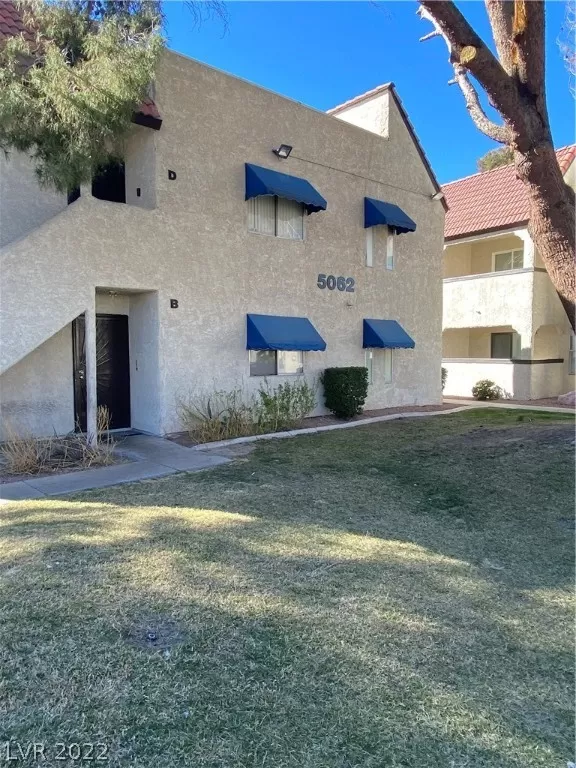 MLS: 2377930 Condo For Sale