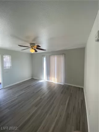 Photo #2: 2377991 Listing 