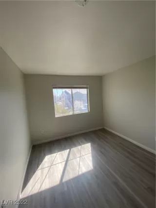 Photo #3: 2377991 Listing 