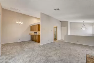 Photo #2: 2378038 Listing