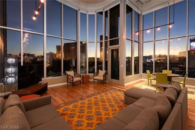 MLS: 2378050 Condo For Sale