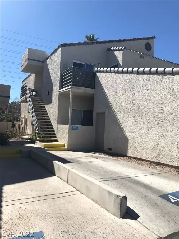 MLS: 2378063 Condo For Sale
