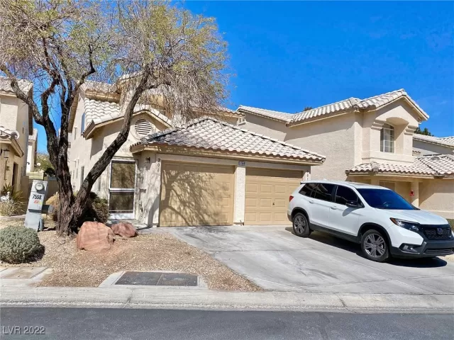 MLS: 2378133 Condo For Sale