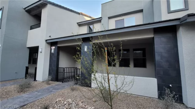 MLS: 2378207 Condo For Sale