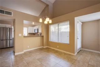 Photo #2: 2378236 Listing