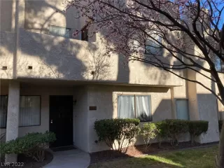 Photo #2: 2378272 Listing 