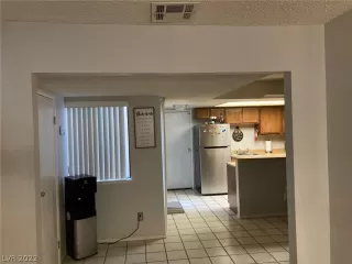 Photo #6: 2378272 Listing 