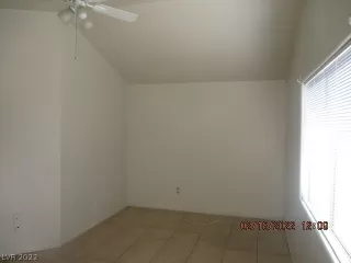 Photo #2: 2378401 Listing 