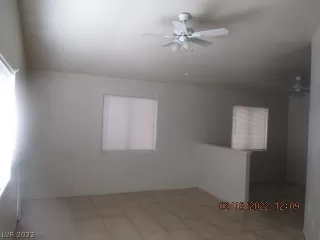 Photo #4: 2378401 Listing 