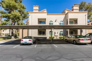 Photo #3: 2378410 Listing