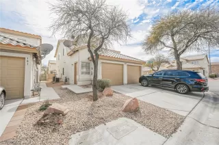 Photo #1: 2378416 Listing