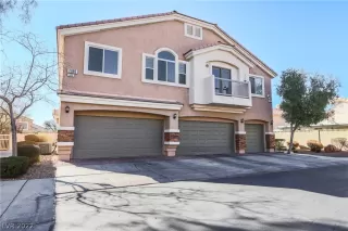 Photo #1: 2378476 Listing 
