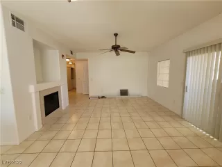 Photo #3: 2378519 Listing 