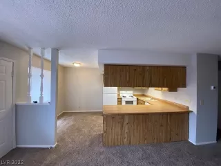 Photo #4: 2378524 Listing 