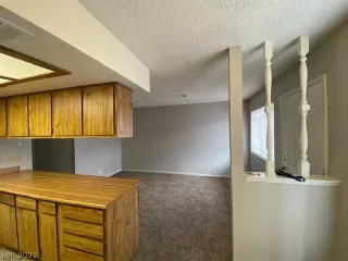 Photo #6: 2378524 Listing 