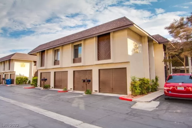 MLS: 2378549 Condo For Sale