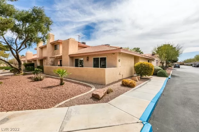 MLS: 2378591 Condo For Sale