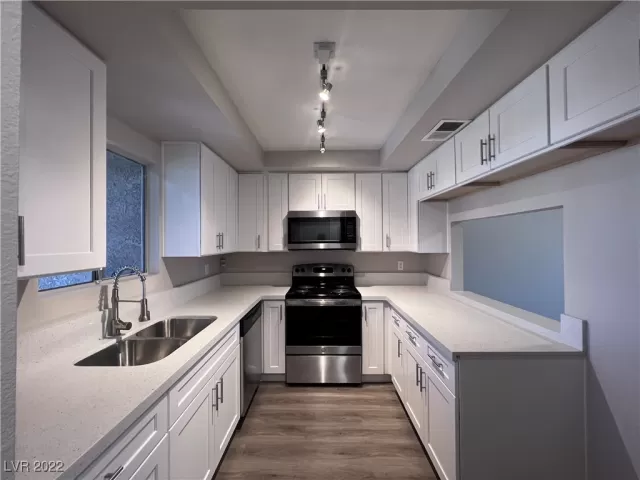 MLS: 2378596 Condo For Sale