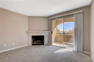 Photo #2: 2378620 Listing 