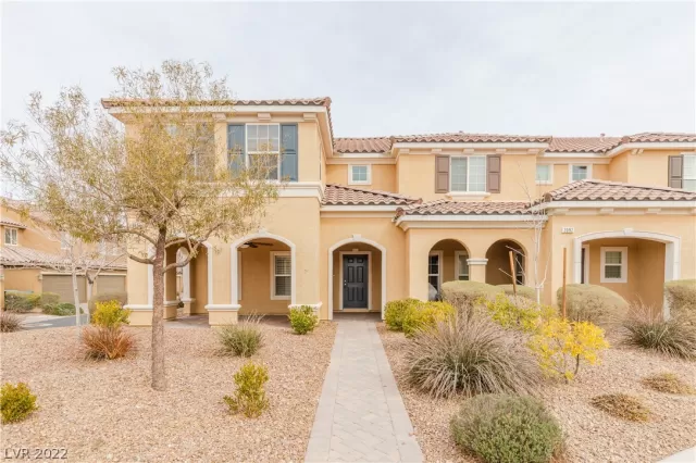 MLS: 2378647 Condo For Sale