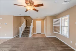 Photo #4: 2378647 Listing 