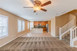 Photo #6: 2378647 Listing 