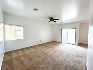 Photo #1: 2378664 Listing 