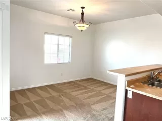 Photo #4: 2378664 Listing 