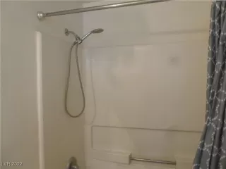 Photo #4: 2378672 Listing 