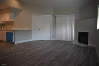 Photo #6: 2378742 Listing