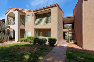 Photo #5: 2378791 Listing