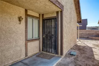 Photo #2: 2378806 Listing 