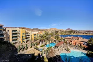 Photo #3: 2378826 Listing