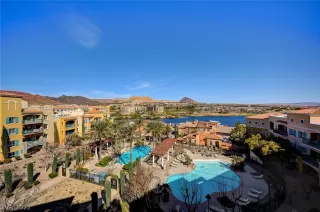 Photo #5: 2378826 Listing