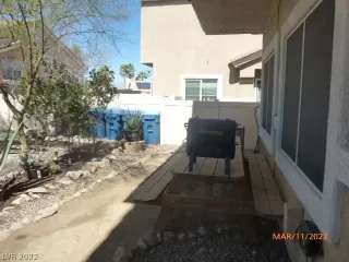 Photo #4: 2378831 Listing