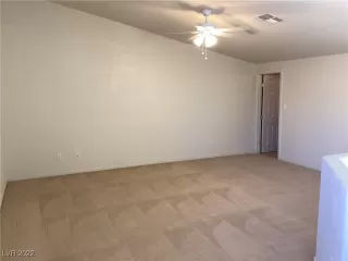 Photo #6: 2378835 Listing 