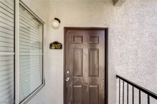 Photo #1: 2378849 Listing