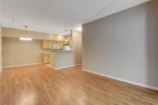 Photo #2: 2378849 Listing