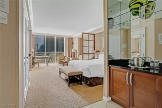 Photo #3: 2378862 Listing 
