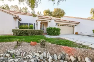 Photo #2: 2378865 Listing 