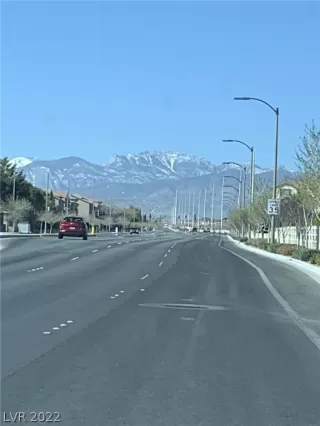 Photo #1: 2378866 Listing