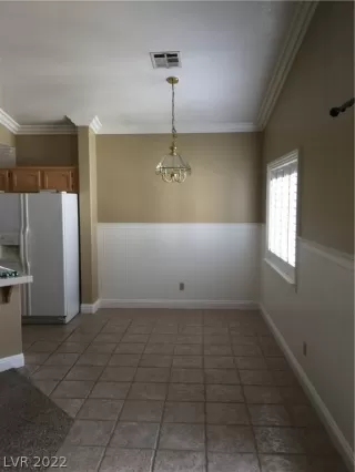 Photo #3: 2378908 Listing