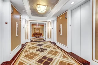 Photo #3: 2378944 Listing 