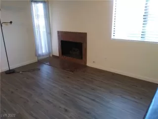 Photo #4: 2378977 Listing 