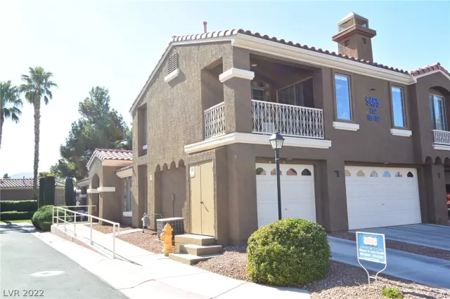 MLS: 2379043 Condo For Sale