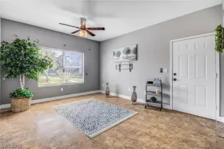 Photo #3: 2379048 Listing 