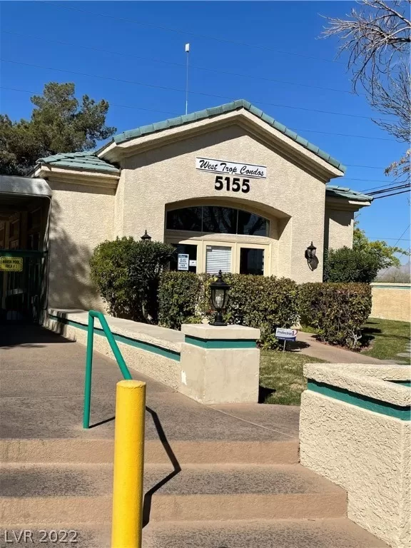 MLS: 2379056 Condo For Sale