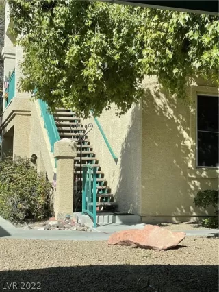 Photo #1: 2379056 Listing