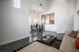 Photo #4: 2379061 Listing 